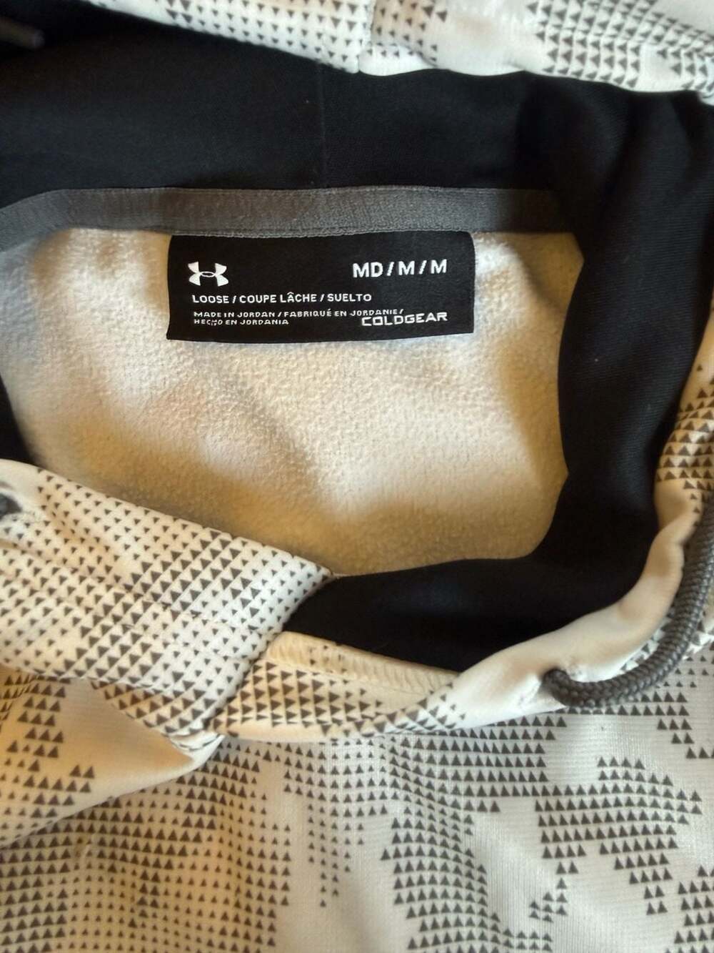 Under Armour Geometric Camo Hoodie - Picture 4 of 4
